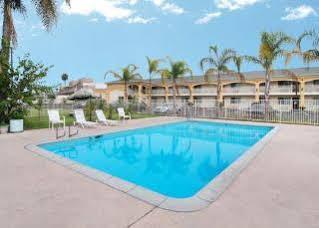Motel 6 Garden Grove Exteriér fotografie