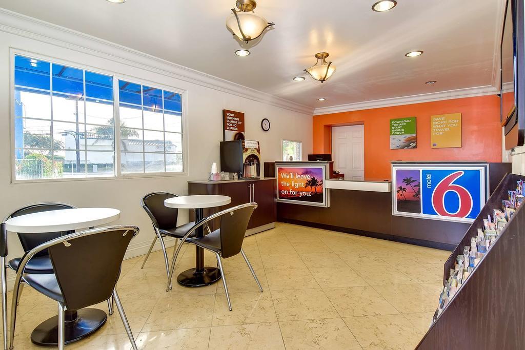 Motel 6 Garden Grove Exteriér fotografie